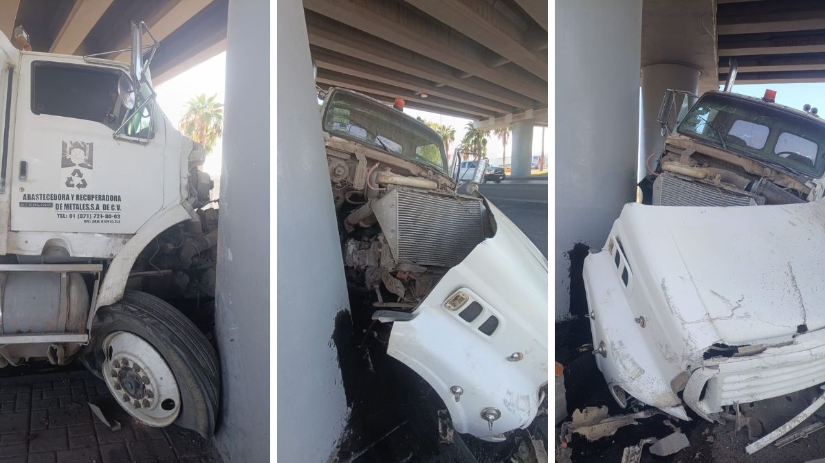 Truena llanta de tráiler y se impacta contra puente en Torreón.| Fotos: Protección Civil.