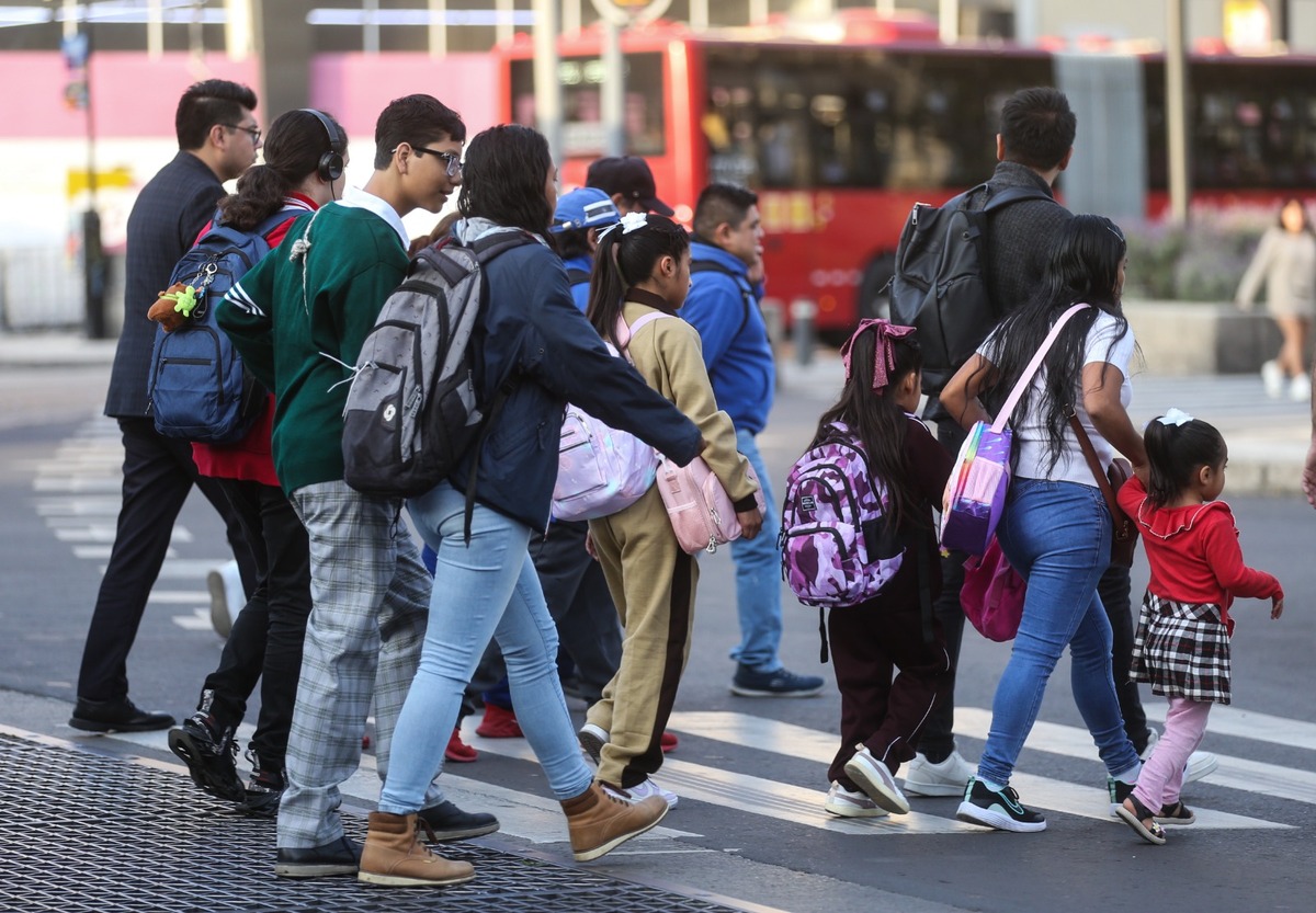 Para tener el mejor regreso a clases la prevención de gastos es lo más importante. | Foto: Araceli López