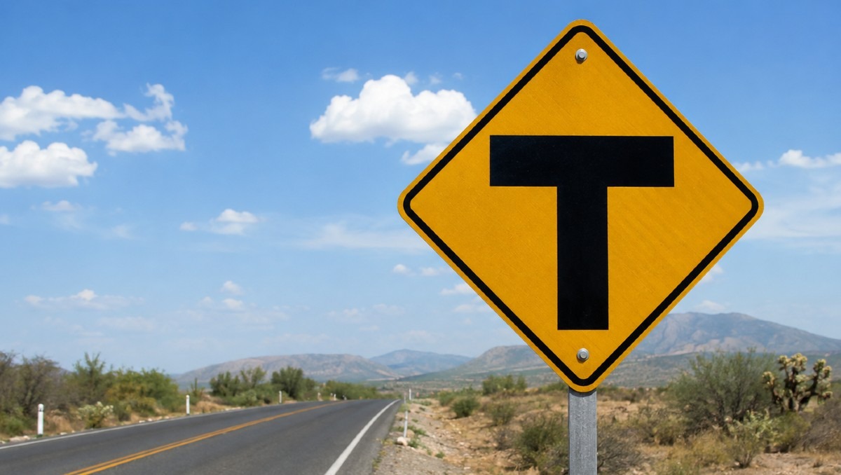 Señal de intersección en T | IA Discover
