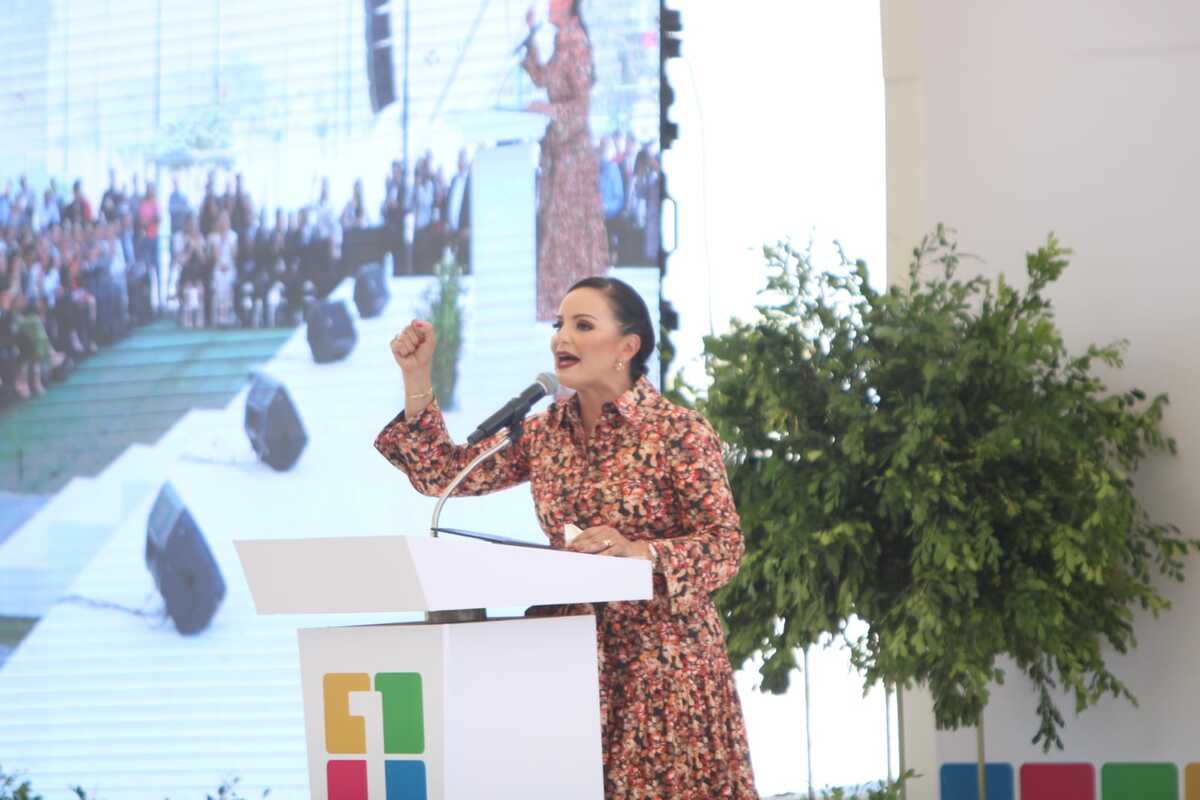 Susy Torrecillas destaca avances para Lerdo durante su Primer Informe. | Foto: Rolando Riestra.