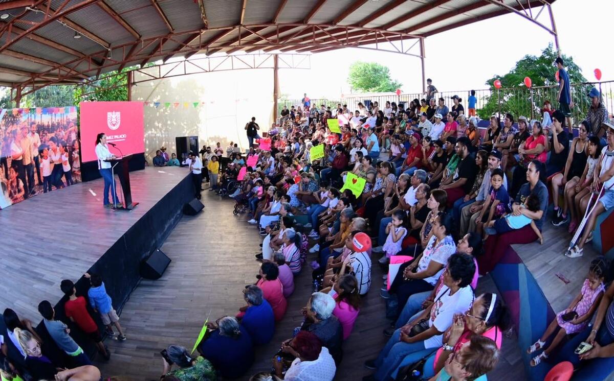 Betzabé Martínez presentó los resultados de su primer año de gestión en las 'Las Verbenas del Pueblo'.| Cortesía: Municipio de Gómez Palacio.