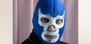 Tras más de cuatro décadas en el ring, el luchador se despide... y se muestra en un libro. | Foto: Instagram hijodebluedemonjr