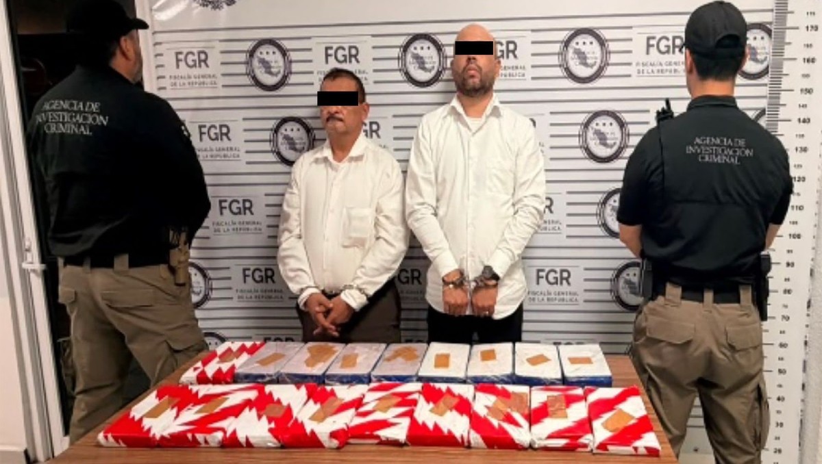 Detienen a dos hombres con fentanilo y metanfetamina en Sonora. | Foto: Especial