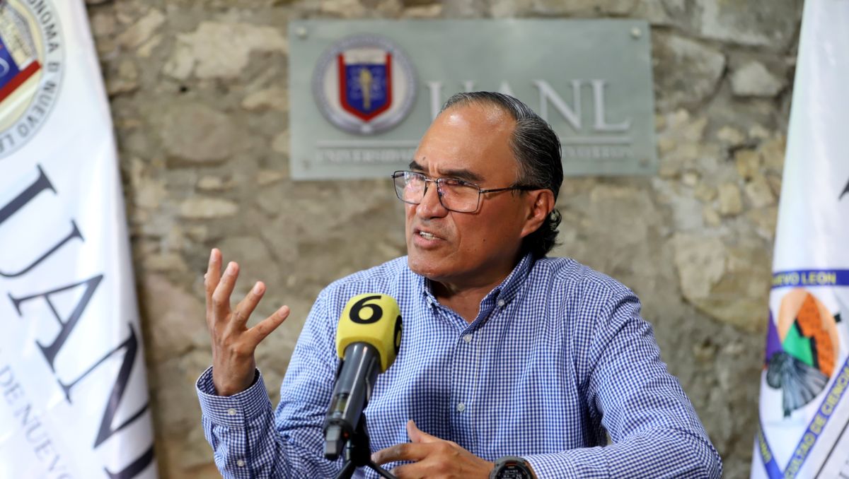 Doctor Juan Carlos Montalvo Arrieta, sismólogo de la UANL. | Luis Guerra