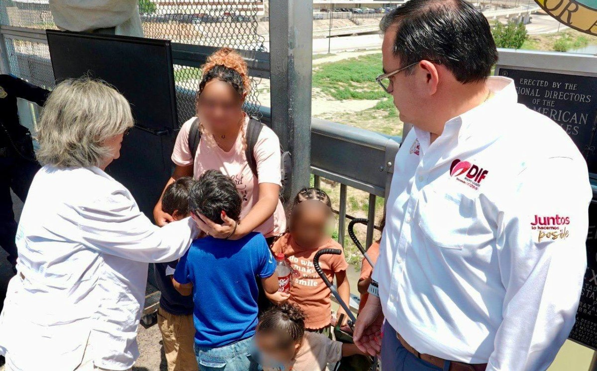 Niños estadounidenses eran vistos a diario pidiendo dinero en Oxxos de Nuevo Laredo. | Foto: Cortesía