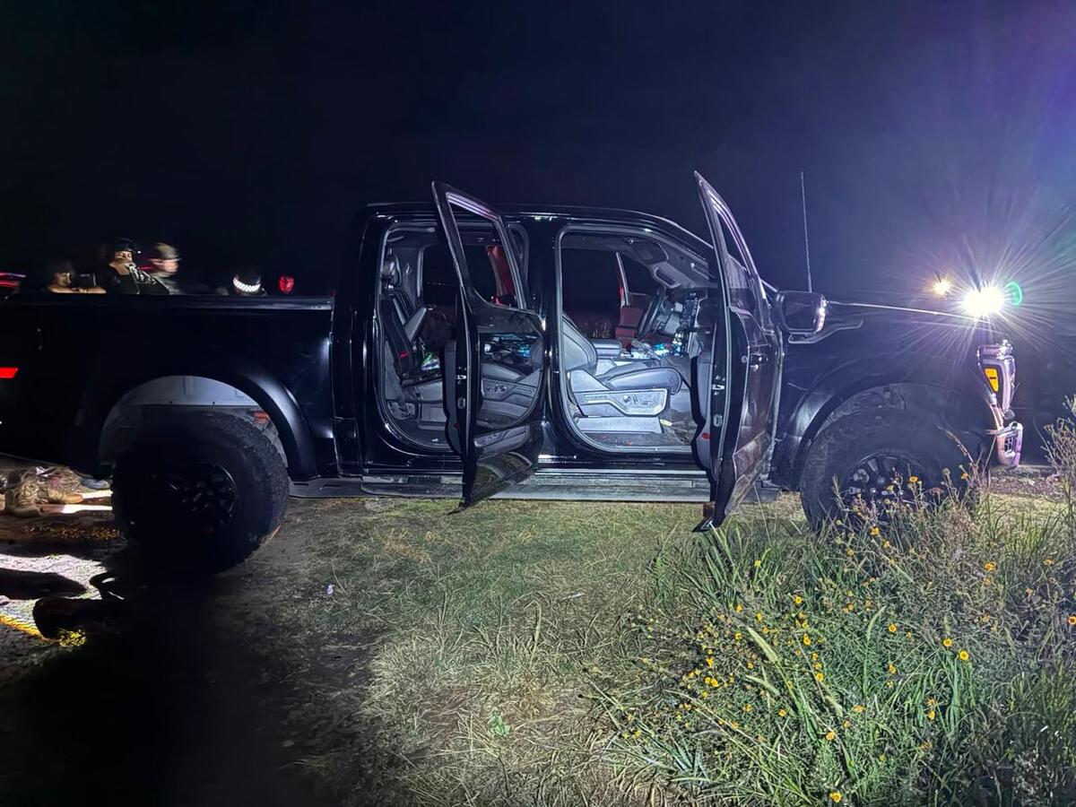 Seis detenidos y ocho armas aseguradas en Huichapan. (Autoridades Federales)