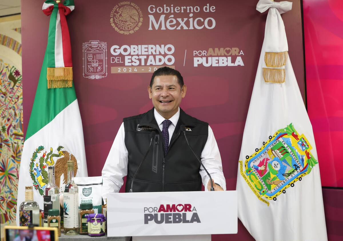El gobernador Alejandro Armenta encabezó la presentación del encuentro en la Ciudad de México. | Especial