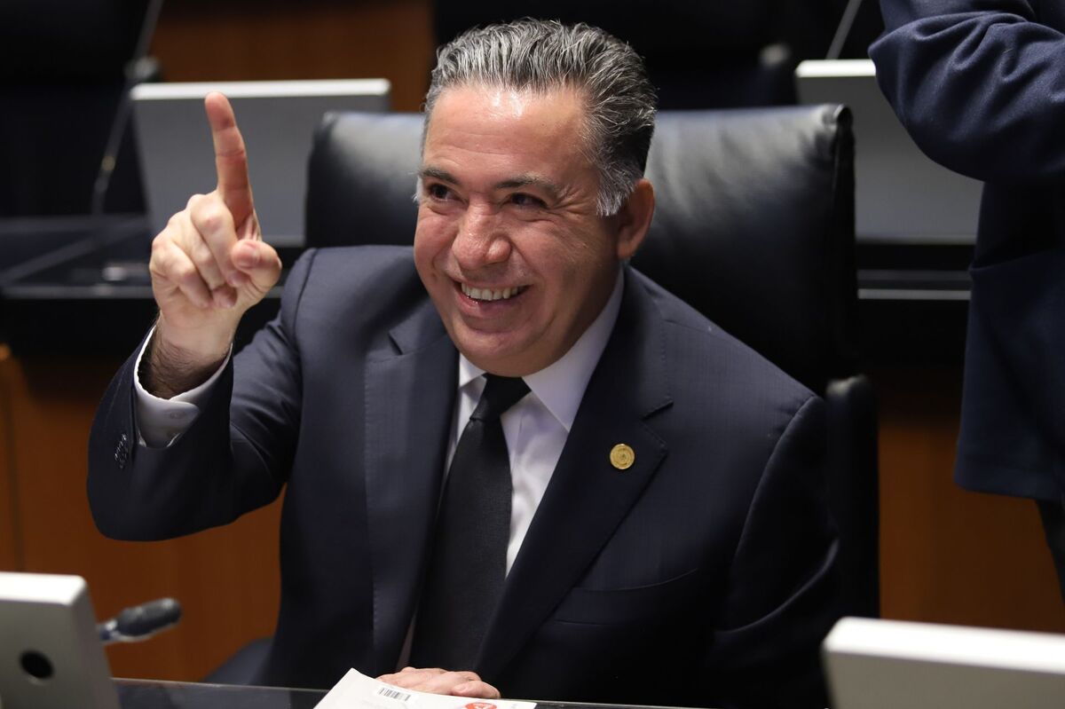 Inzunza dejó recientemente la bancada de Morena ante la tensión política. | Foto: Cuartoscuro