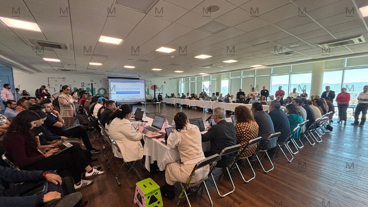 A la primera mesa de análisis asistieron 14 ediles (12 regidores y los dos síndicos).