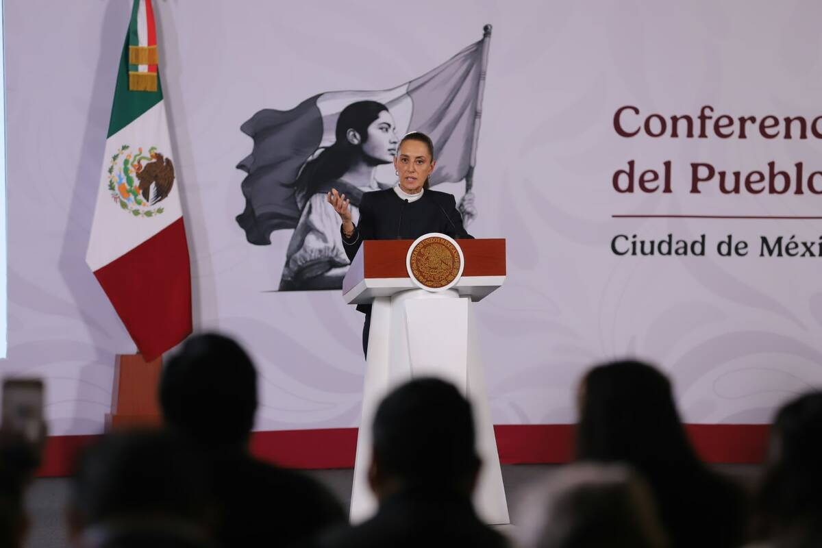 La presidenta Claudia Sheinbaum en La Mañanera del Pueblo. | Foto: Javier Ríos