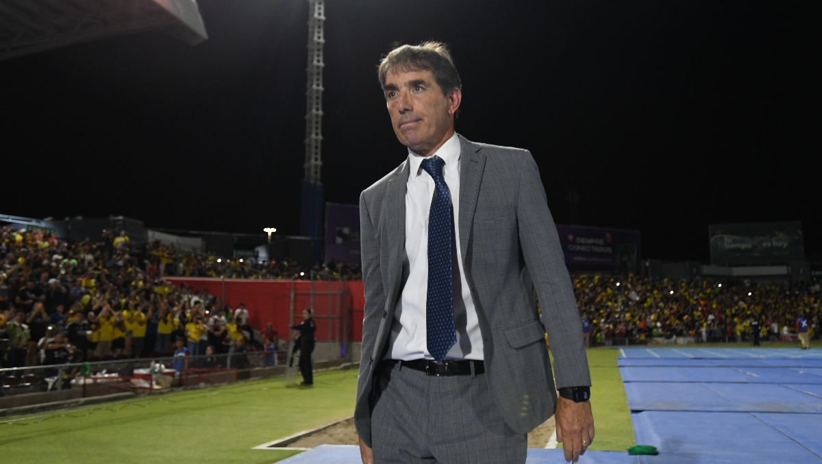 'Ruso' Brailovsky reconoce trabajo de Almada y su apuesta por el futbolista joven en América (Imago7)