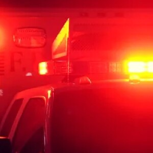 Los familiares trasladaron inicialmente a la pequeña al Hospital General de Salvatierra, donde el personal médico le brindó los primeros auxilios.