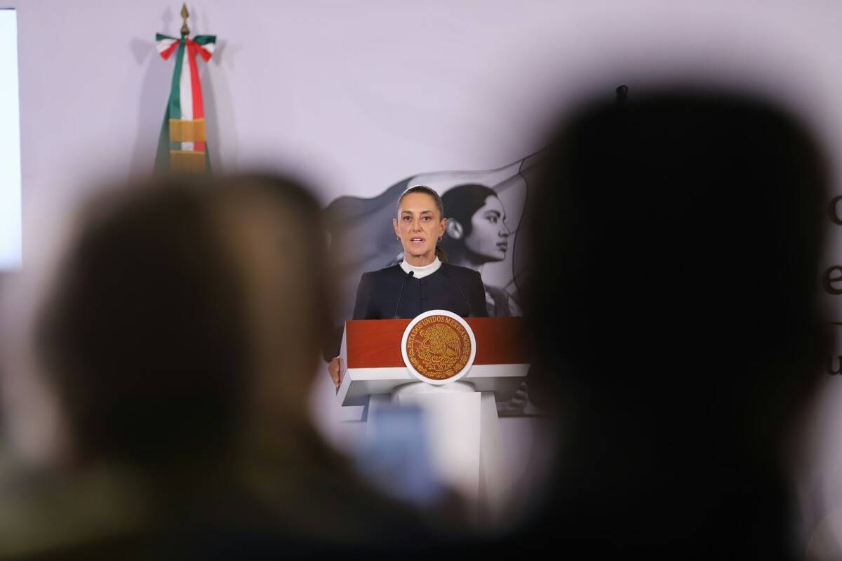 Sheinbaum señaló que los lineamientos buscan reducir propagación de noticias falsa. | Foto: Javier Ríos