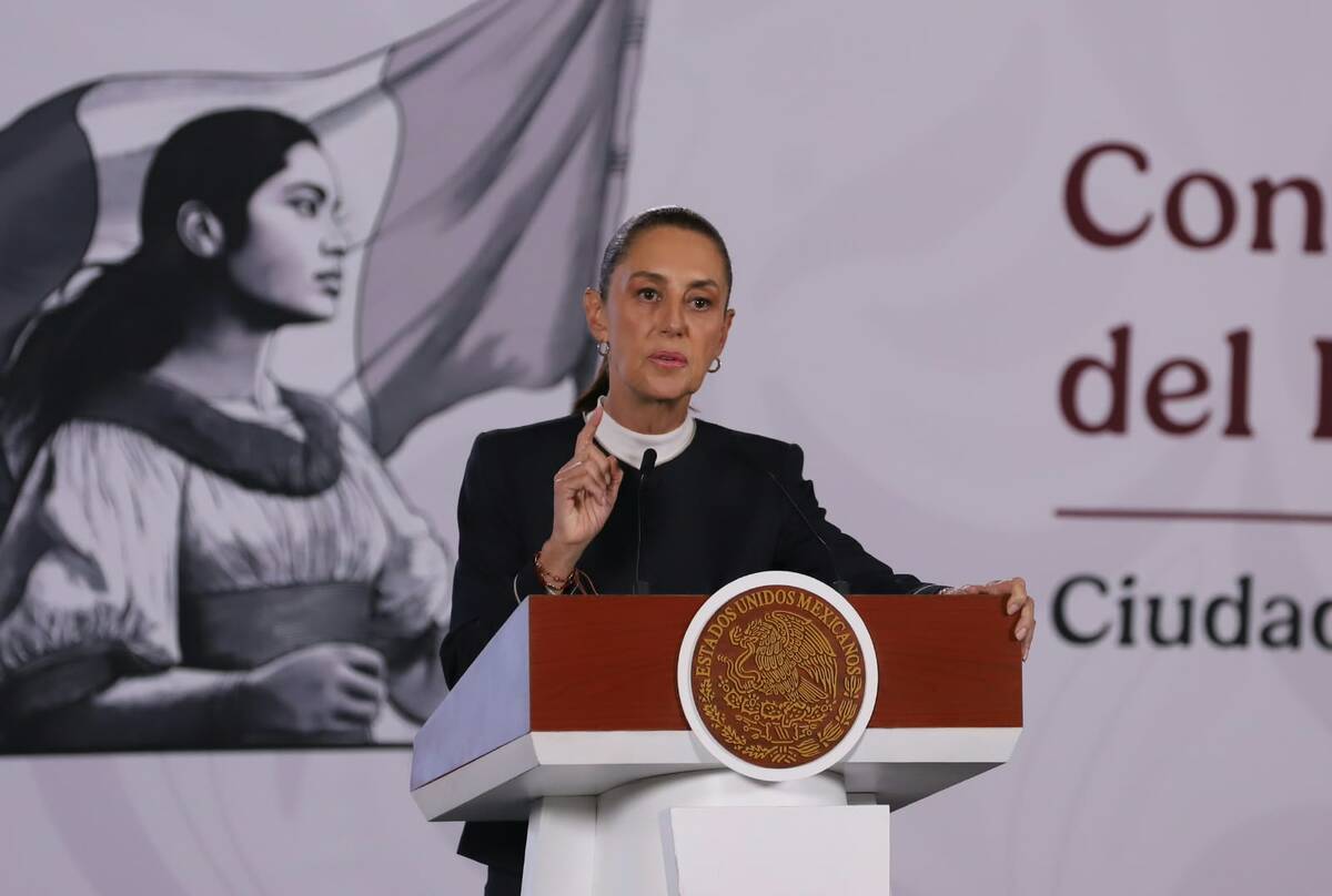 Sheinbaum presenta iniciativa para impedir que presidentes tengan doble nacionalidad. | Foto: Javier Ríos