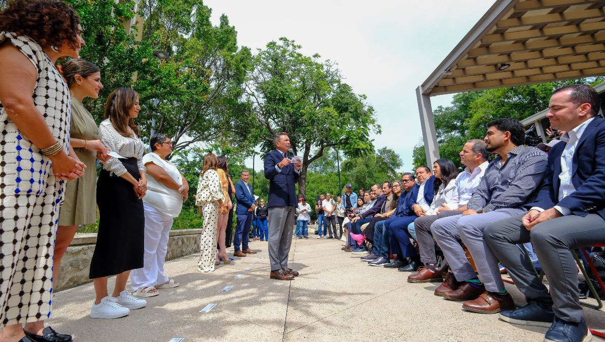 El evento estuvo encabezado por Pablo Lemus y Verónica Delgadillo (Cortesía Gobierno de Jalisco)