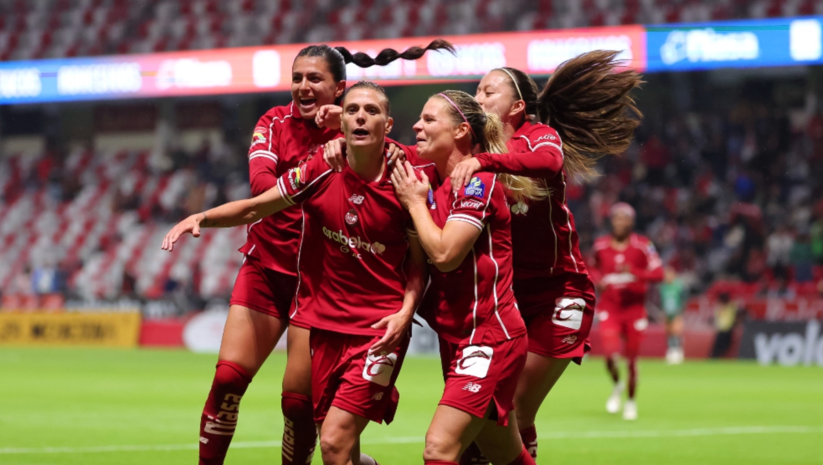 Faustine Robert le da la victoria a Toluca Femenil sobre León desde los once pasos (Imago7)