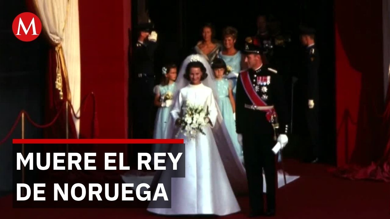 El rey Harald V de Noruega renunció al trono por amor a Sonia hace 33 años