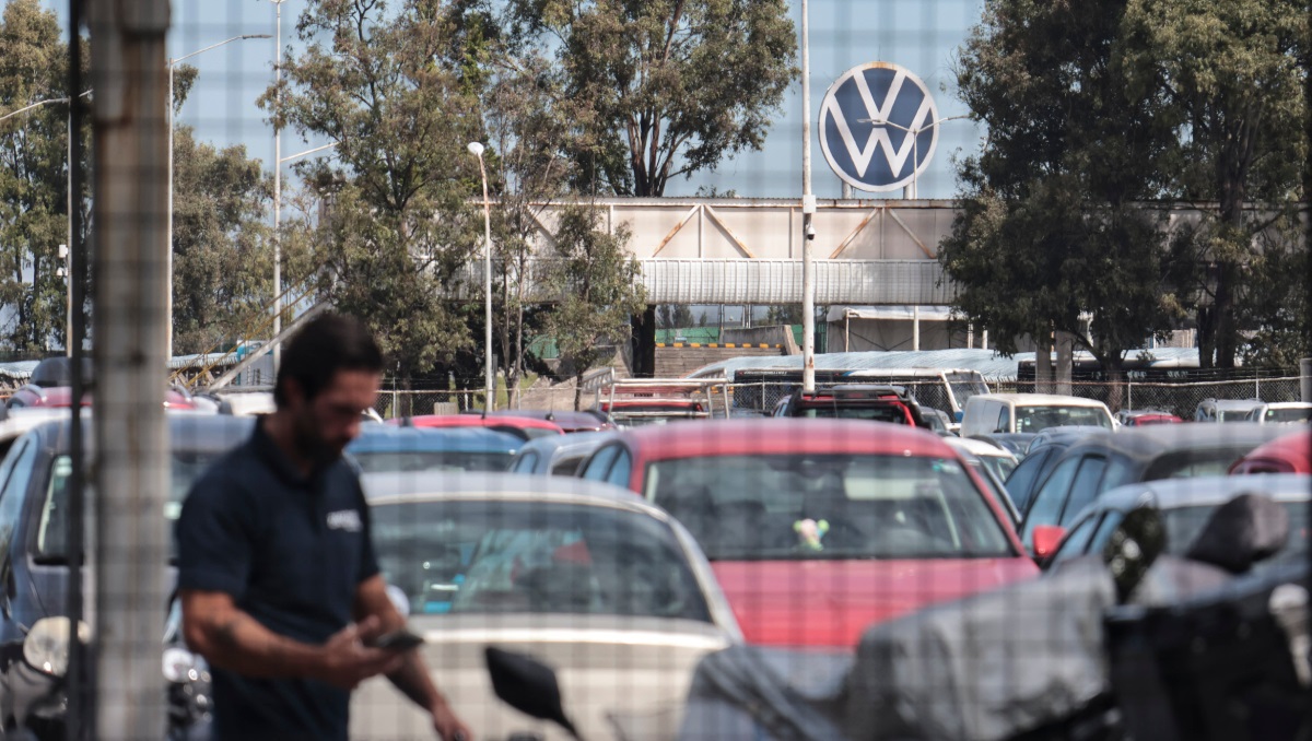 Volkswagen Puebla cancela turno Jetta-Tiguan y se van 786 trabajadores | EsImagen