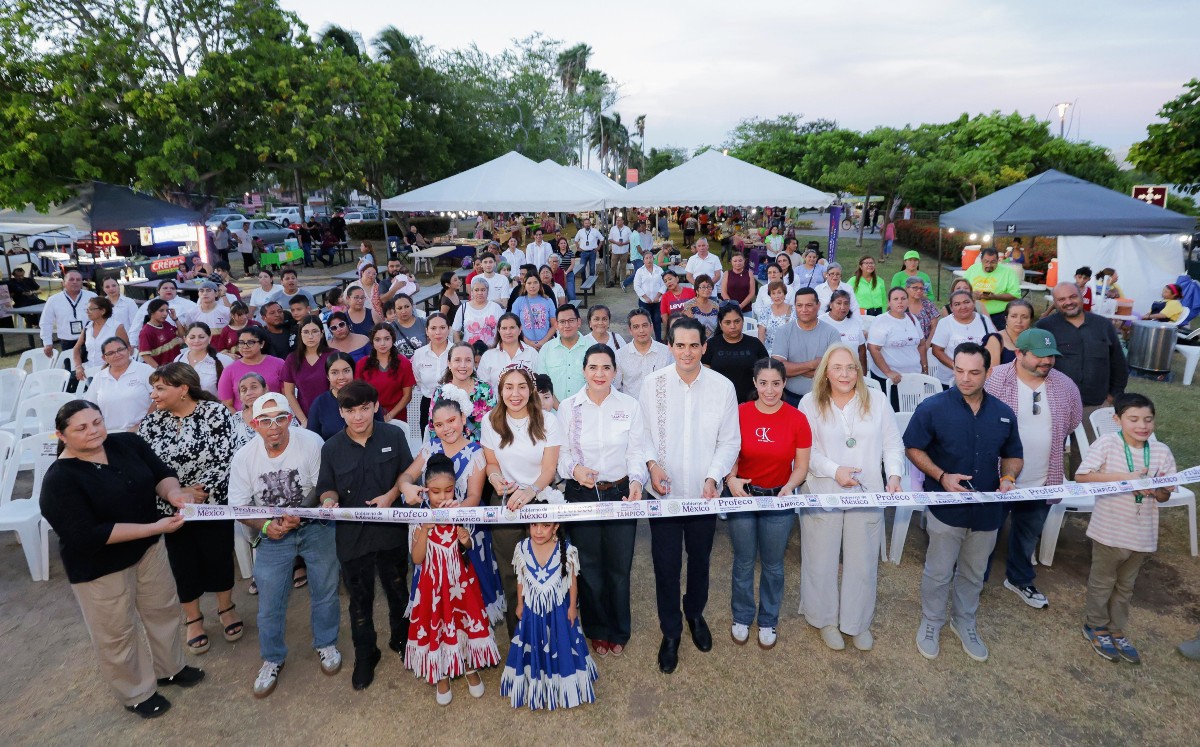 Inauguran Feria de Regreso a Clases en la Laguna del Carpintero. | Cortesía