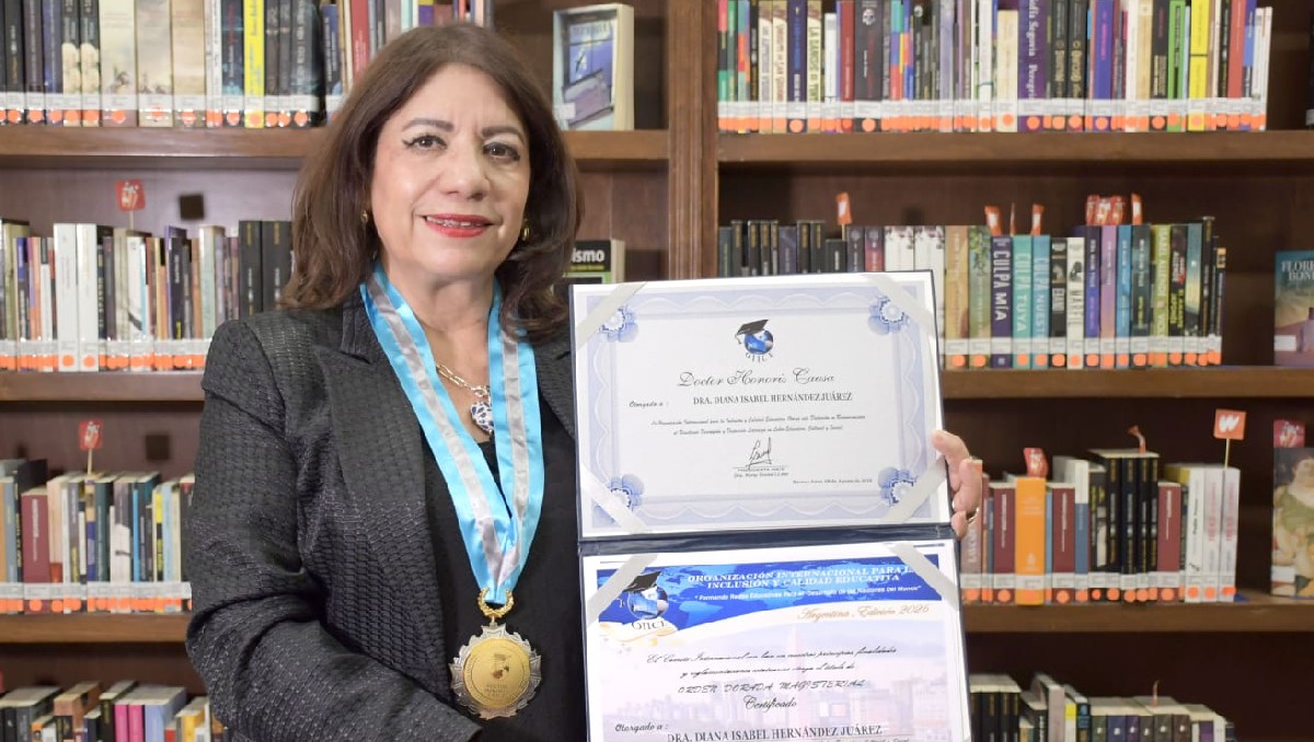 Diana Isabel Hernández Juárez,  investigadora de la Facultad de Filosofía y Letras (FFyL) de la BUAP | Especial