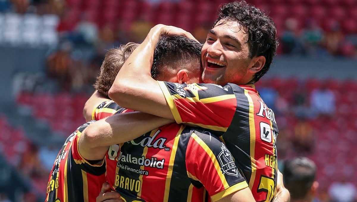 La escuadra tapatía se mantendrá en lo alto de la tabla de la Liga de Expansión (facebook.com/leonesnegrosudegoficial)