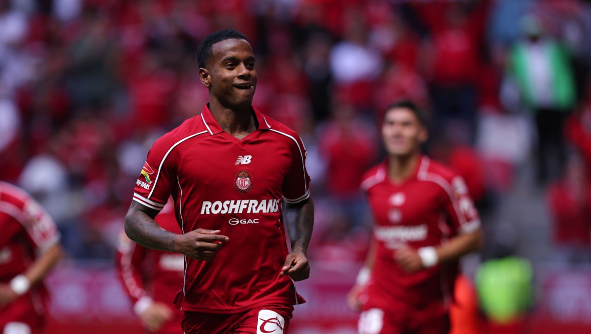 Helinho saldría de Toluca para fichar con equipo de Rusia (Imago7)
