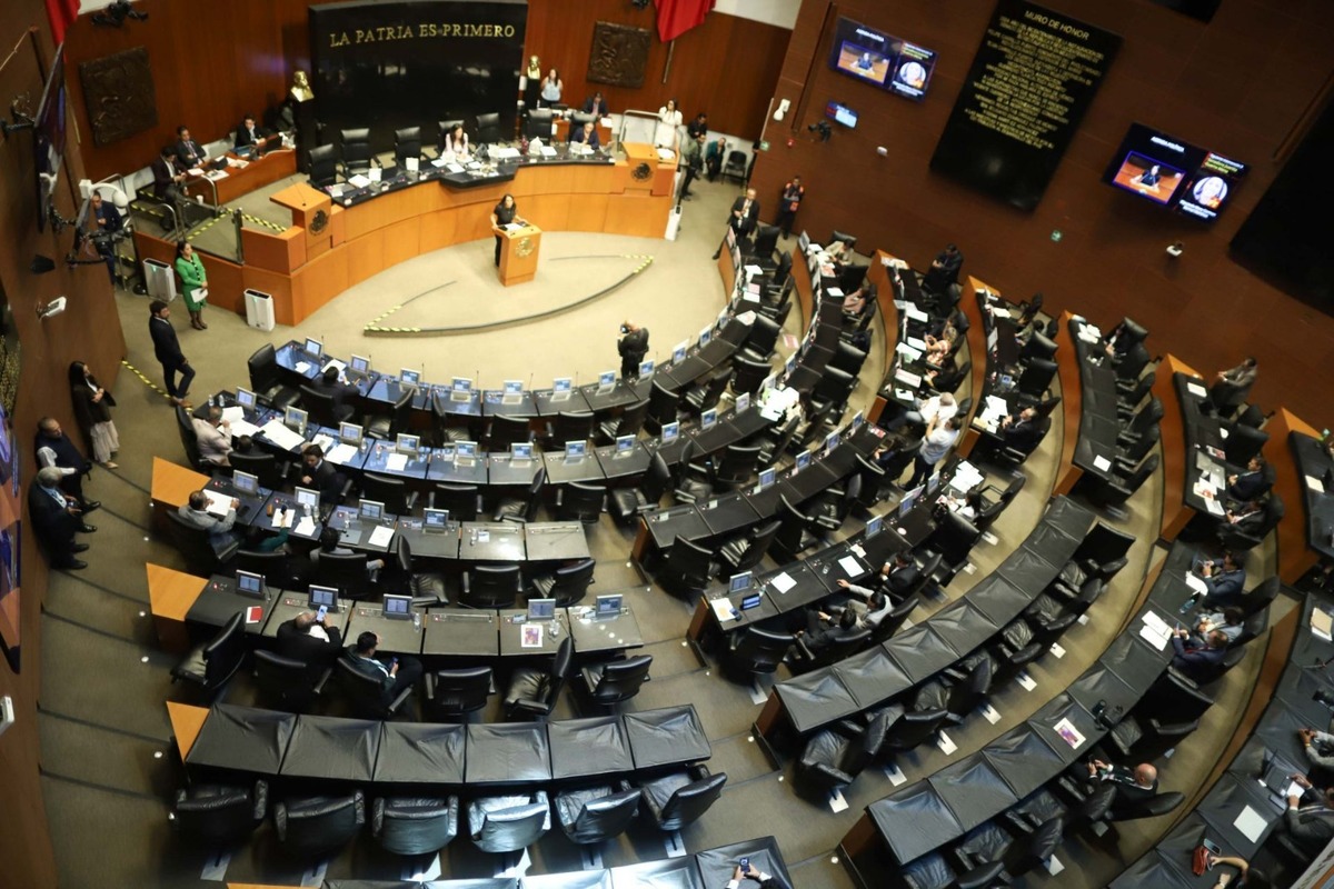 Higinio Martínez busca presidir el Senado con respaldo de Morena. | Foto: Cuartoscuro