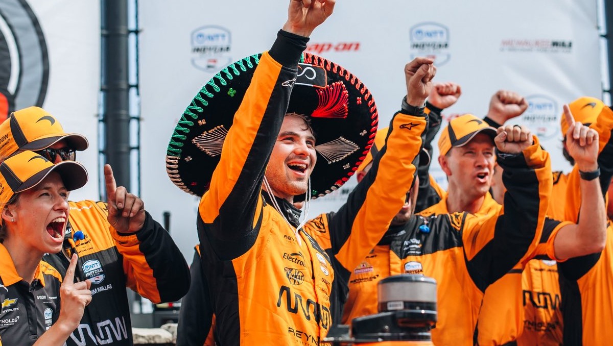 Patricio O’Ward logra doblete y gana la carrera de Milwaukee 1 (X @ArrowMcLaren)