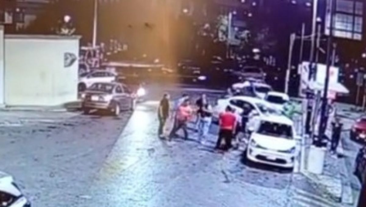 Los taxistas de base fueron quienes agredieron y gasearon a otros conductores. Foto: Especial