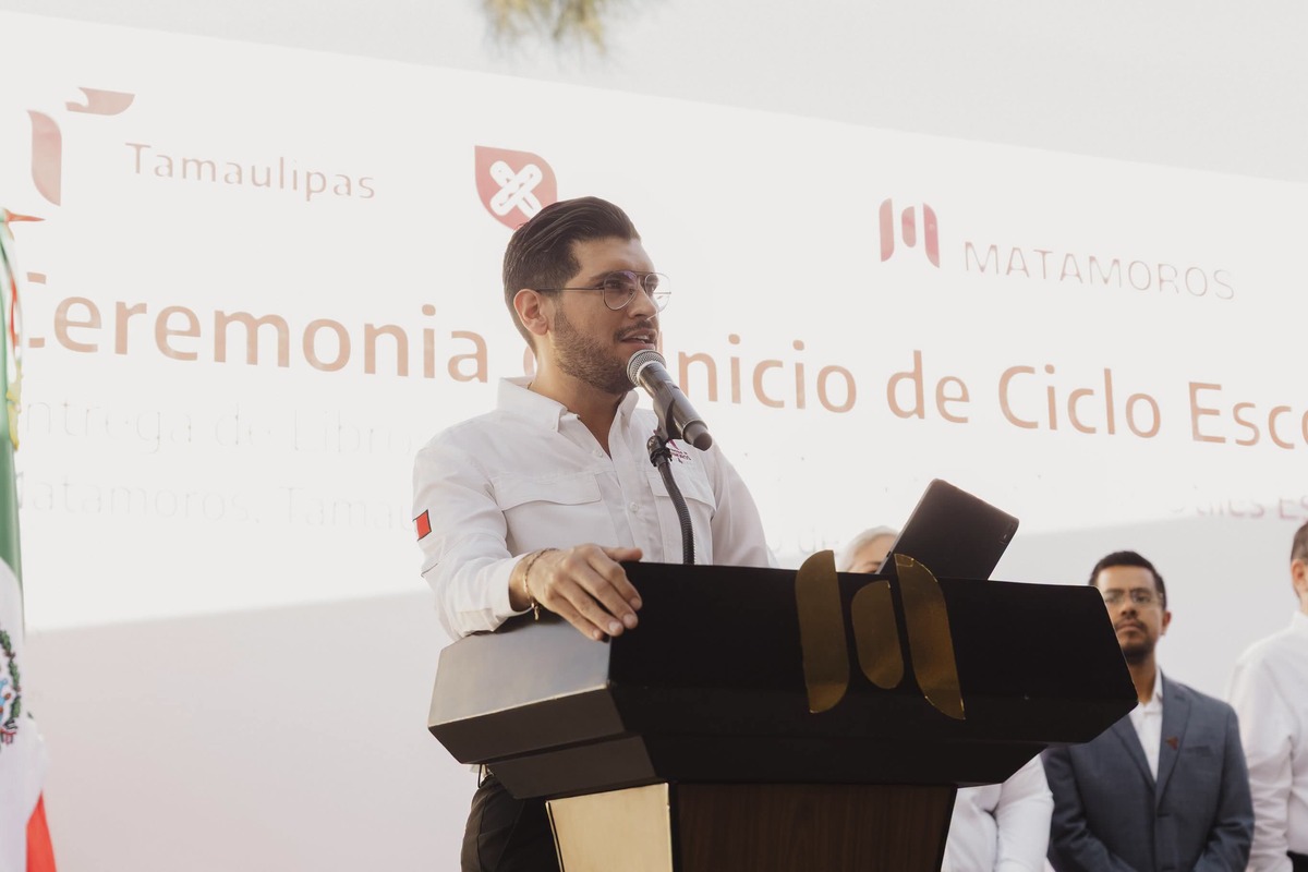 Beto Granados participó en el arranque del ciclo escolar 2026-2027 en la primaria Ernesto Gutiérrez González de Matamoros.