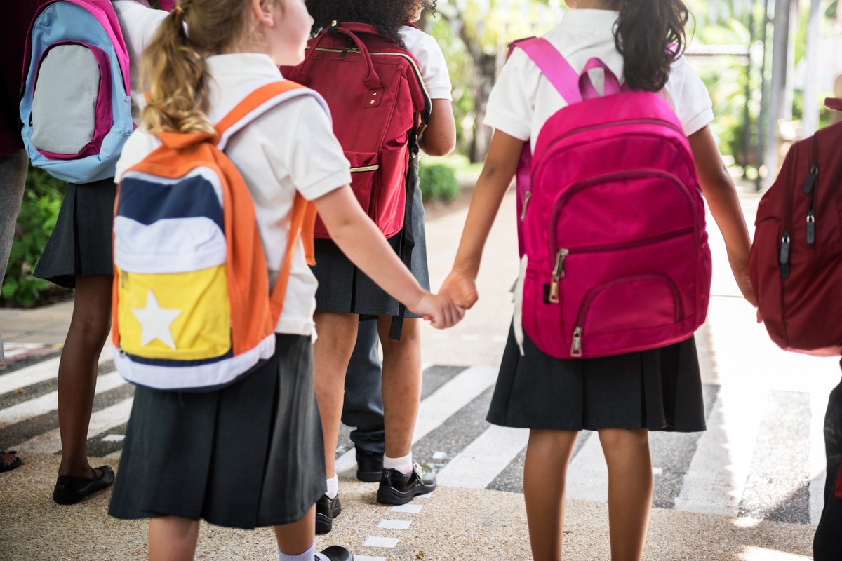 Lavado de manos y vacunas, claves para proteger la salud infantil en el nuevo ciclo escolar | Especial
