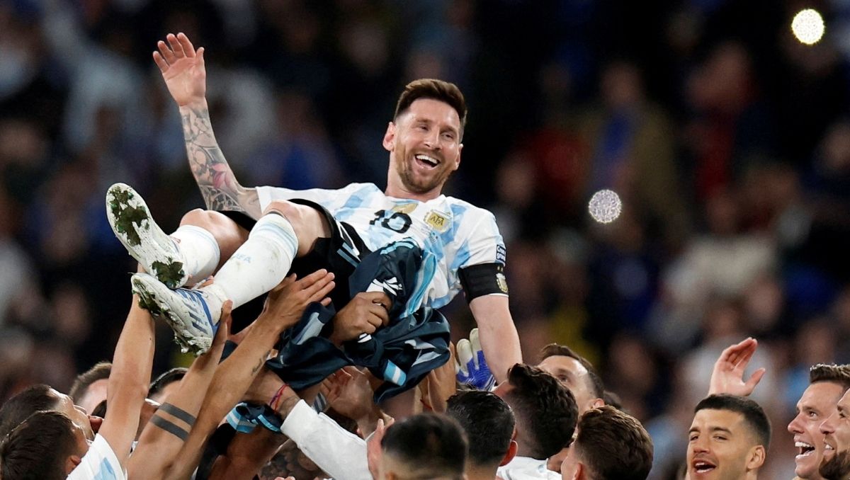 Mundo del deporte reacciona al retiro de Messi de la Selección de Argentina (Reuters)