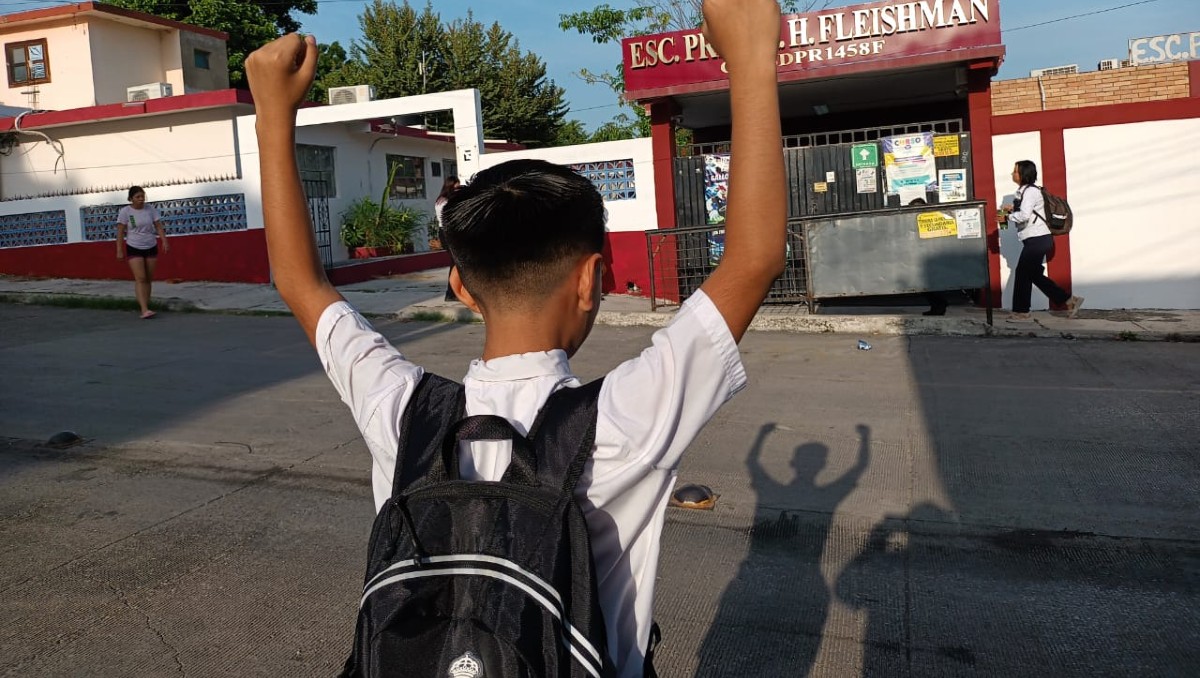 Regreso a clases en Tampico inicia con emoción y bendición de mochilas. (Sergio Sánchez)