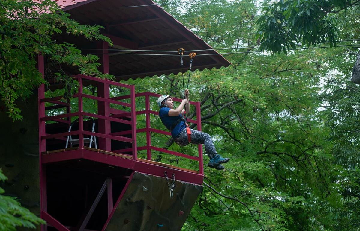 Descubre 4 parques naturales en Colima con tirolesas, conservación de vida silvestre, senderos y la zona arqueológica de La Campana.