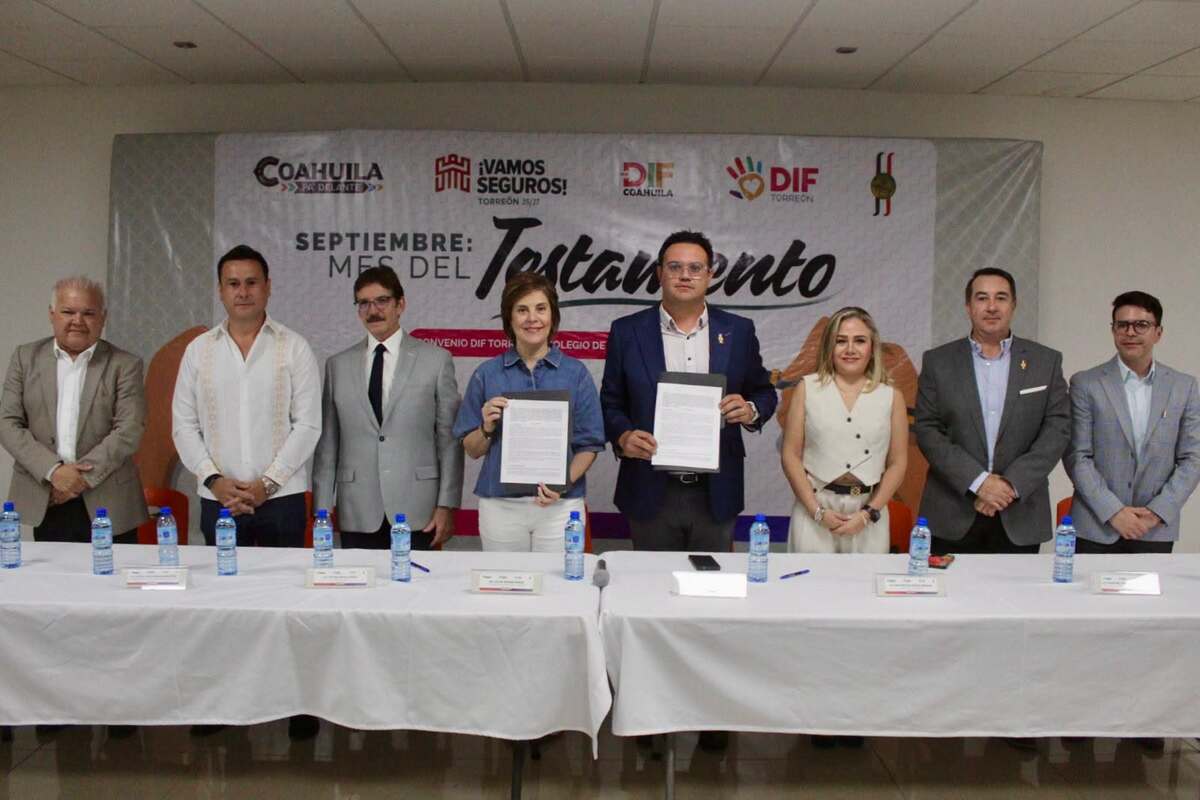 DIF Torreón y Colegio de Notarios suman esfuerzos para dar certeza patrimonial a familias. (Cortesía Municipio de Torreón)