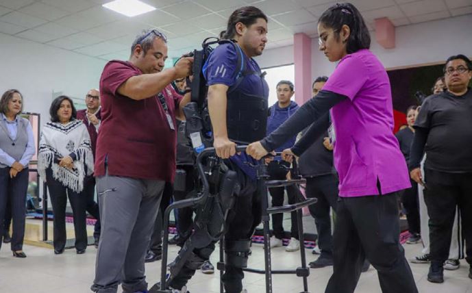 Equipo Lokomat llega al Centro de Rehabilitación Integral Hidalgo. (Cortesía)