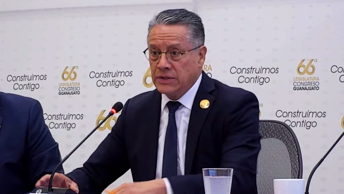Fiscal de Guanajuato niega sobrecarga laboral pese a miles de carpetas | Especial