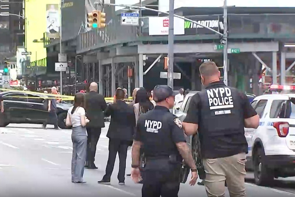 Policías en la zona del asesinato en Times Square | Foto: AP