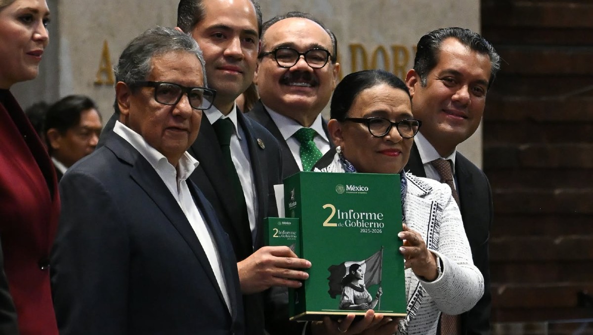 La secretaria de Gobernación, Rosa Icela Rodríguez, entregó el Segundo Informe de Gobierno. | Foto: Daniel Augusto