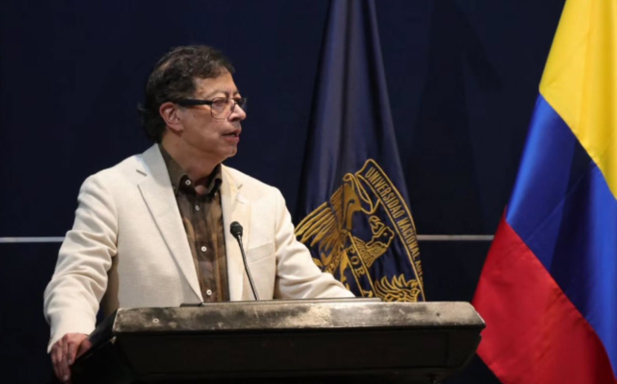 El expresidente de Colombia dio la ponencia "El Capital en el Siglo XXI: Economía Política de la crisis climática" en la UNAM. | Foto: IG @puedjsunam