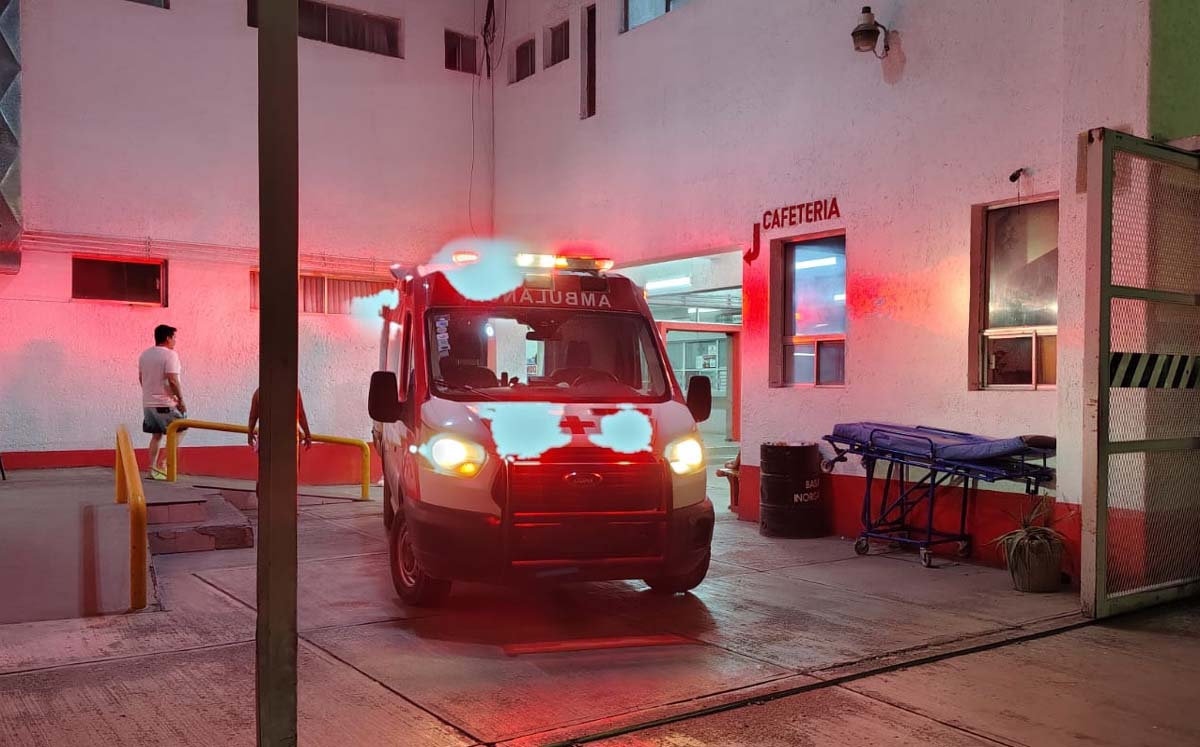 El joven fue trasladado a la Cruz Roja con traumatismo cráneo encefálico. | Foto: Alejandro Castañeda