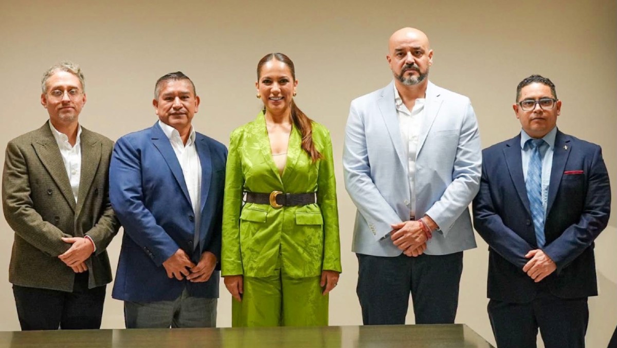 Libia Dennise se reúne con Pemex para combate al huachicol | Especial