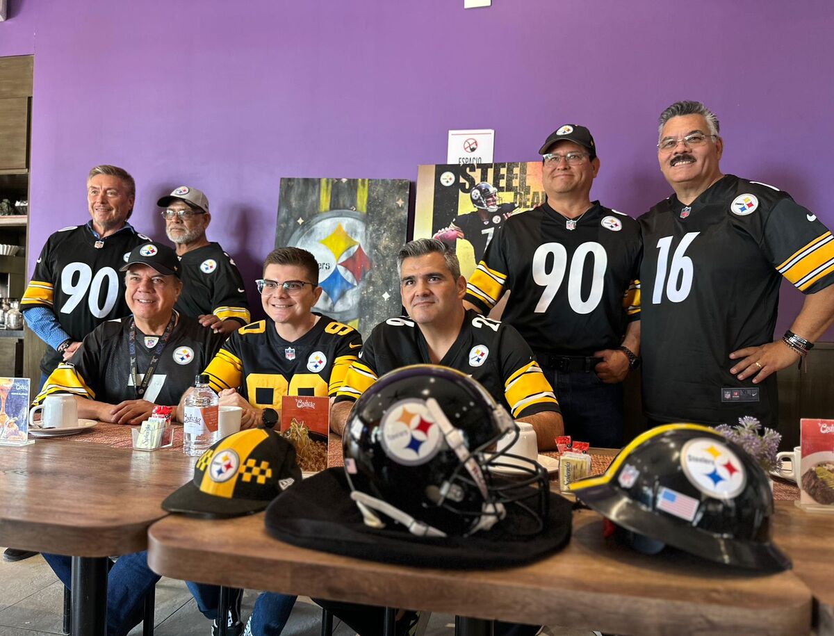Nación Steelers en La Laguna. | Foto: Carlos Hernández Castrejón