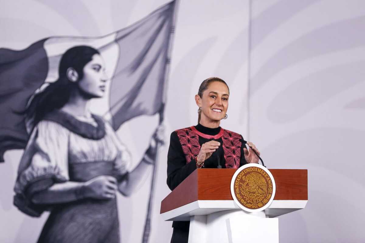 Entre reuniones de gabinete y recorridos por el país, Sheinbaum presume su rutina de trabajo | Araceli López