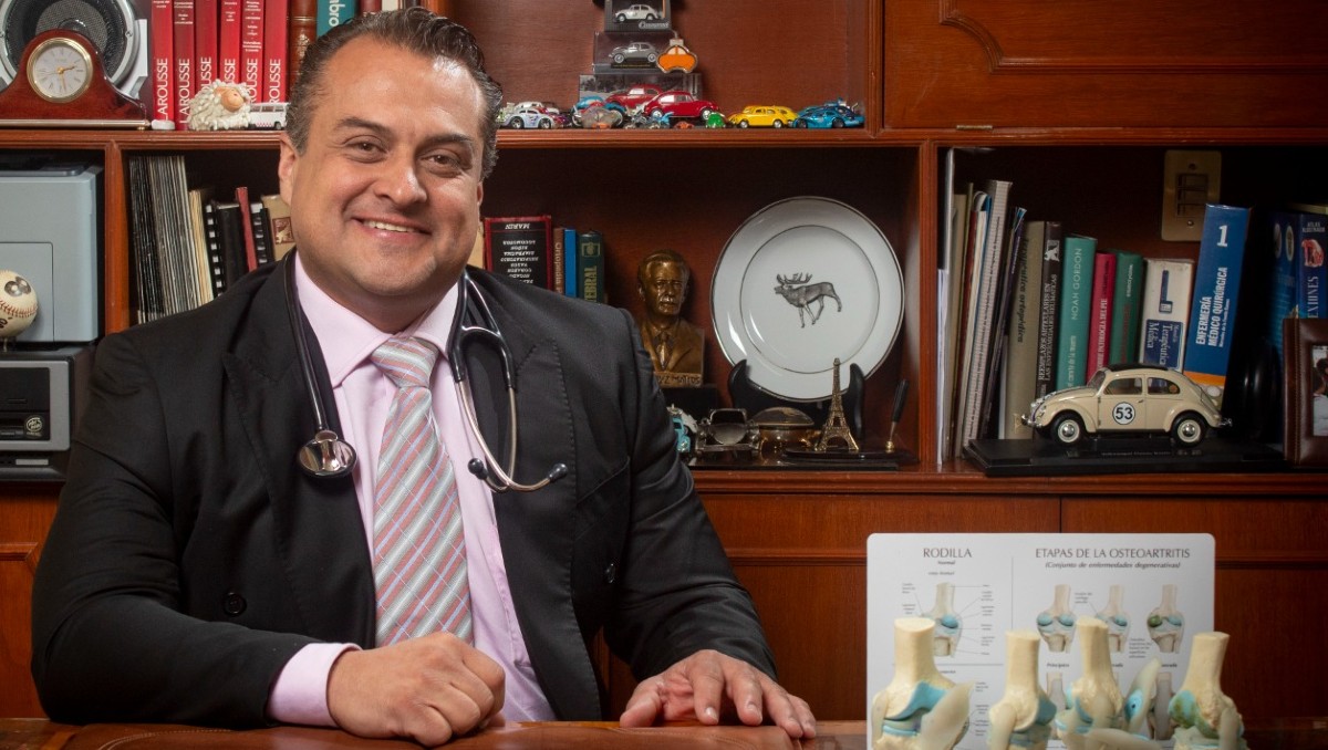 El doctor Gerardo Huitrón reflexionó sobre la dinámica interdisciplinaria en el sistema de salud. | ESPECIAL