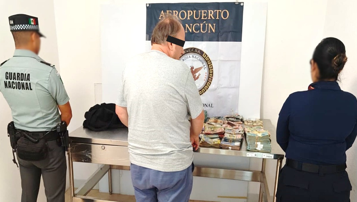 El extranjero fue detenido durante una inspección en la terminal aérea tras no acreditar la procedencia del dinero en efectivo.| Foto:Especial