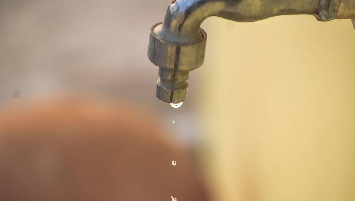 Fuga deja a más de 200 colonias sin agua en León