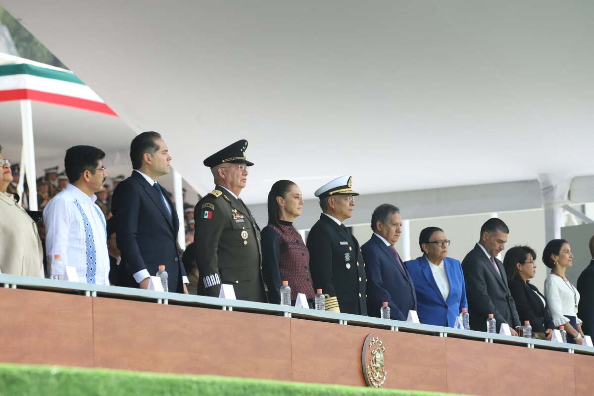La Presidenta encabezó la ceremonia desde las instalaciones del Heroico Colegio Militar de Tlalpan. | Foto: Javier Ríos