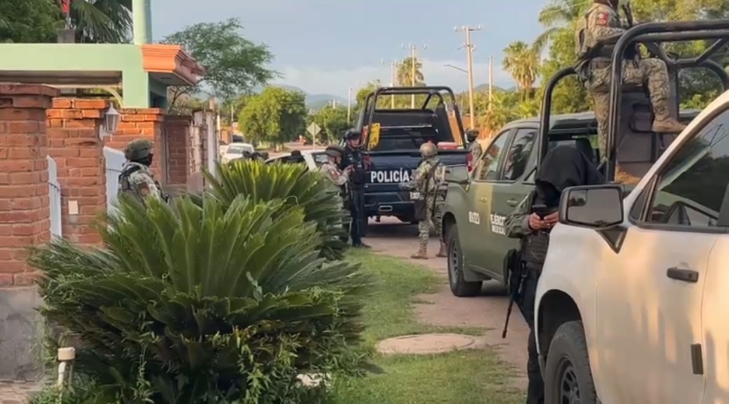 La Fiscalía de Sinaloa inició las investigaciones tras el hallazgo del cuerpo del funcionario municipal. | Foto: Manuel Aceves