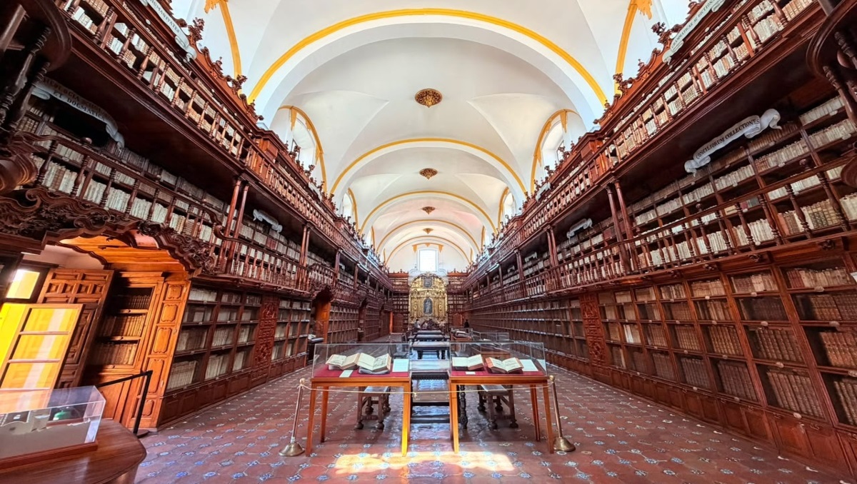 Biblioteca Palafoxiana celebra 380 años de historia: primera de Latam | Gobierno de Puebla